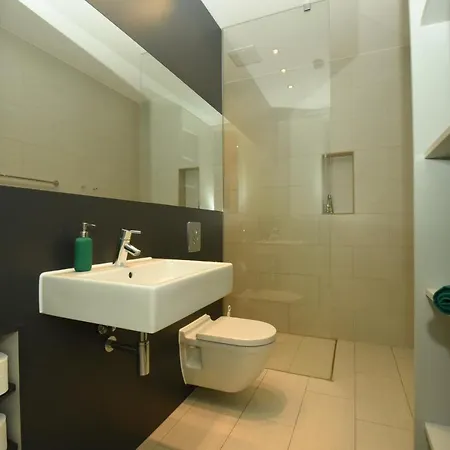 Modernes Apartment - Netflix & Gym - Zentrumsnah ! * ライプツィヒ